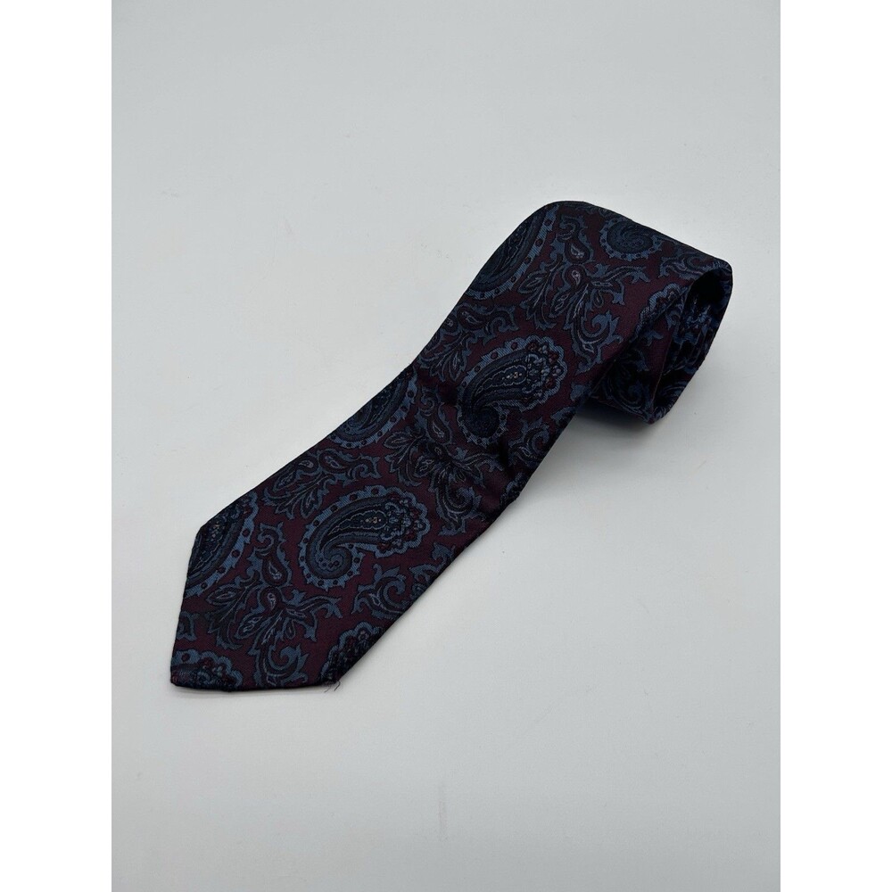 Egon Von Furstenburg Men’s Paisley Print Neck Tie Silk Red Blue